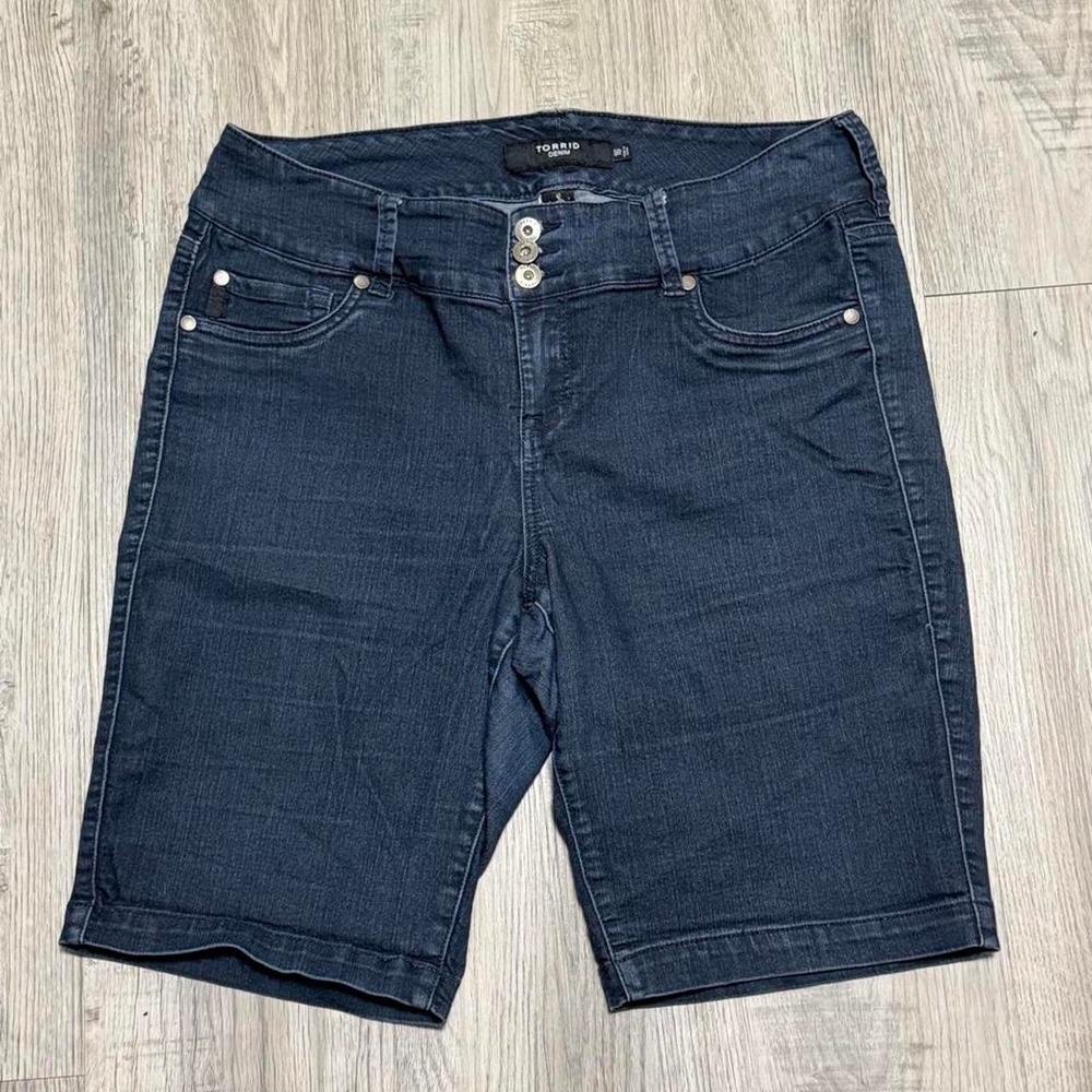 Torrid Denim Shorts, Women, Size 16